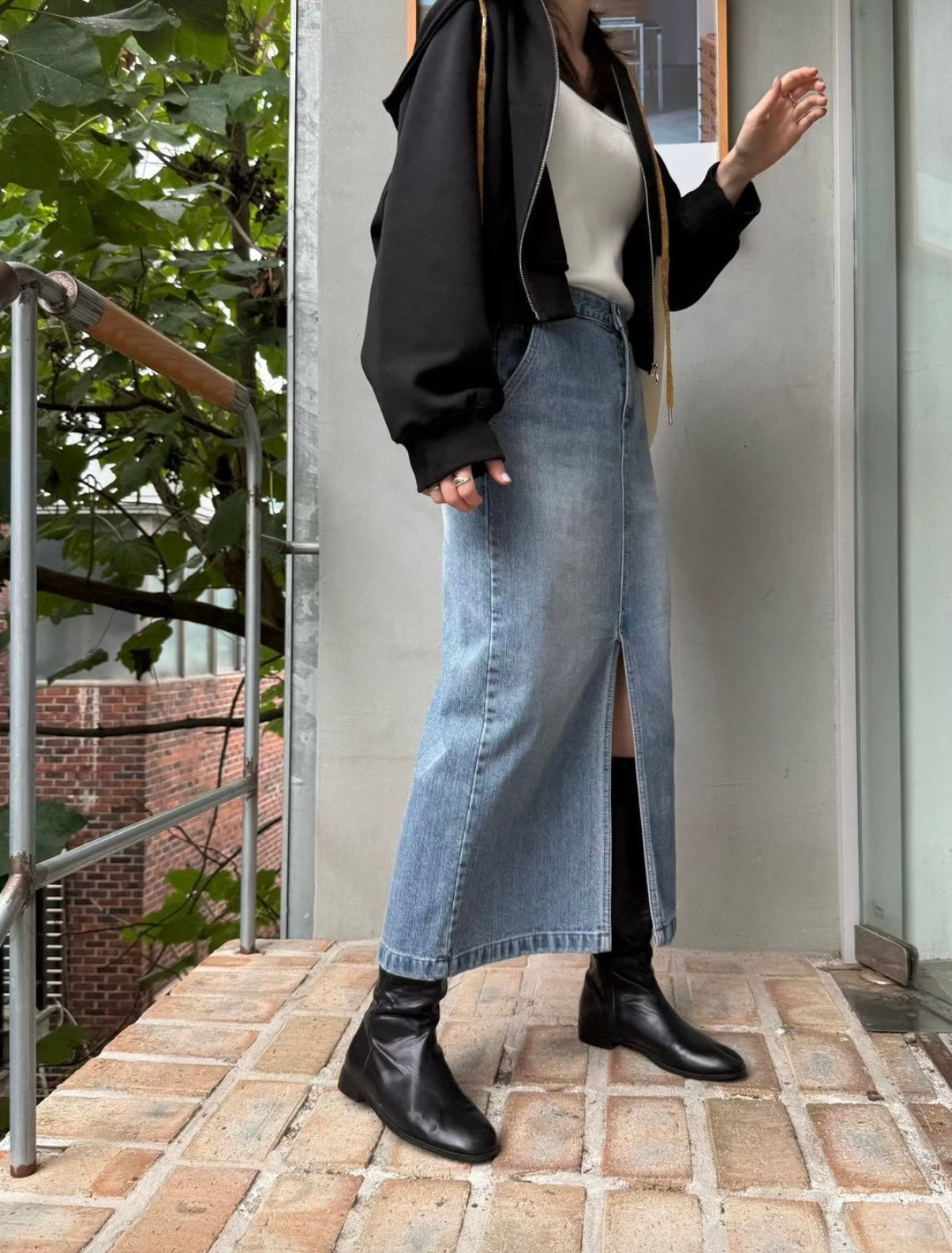 前開衩牛仔高腰長裙激瘦款