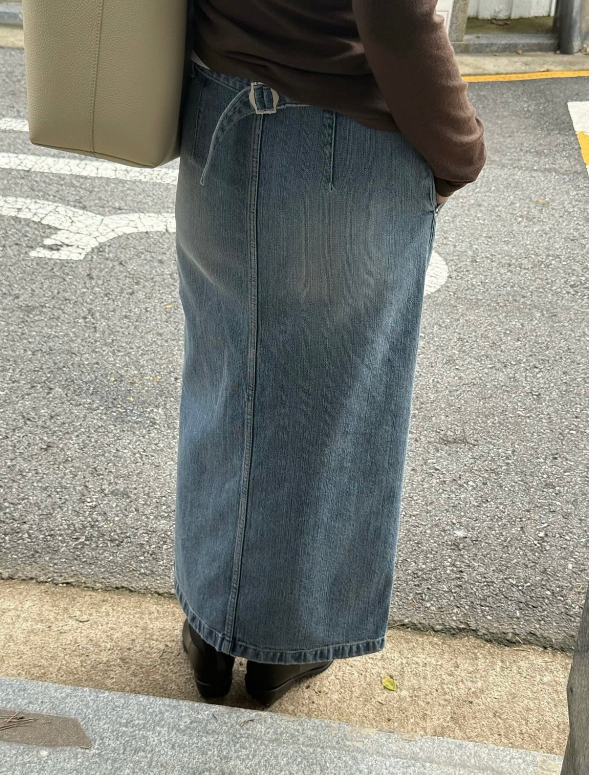 前開衩牛仔高腰長裙激瘦款